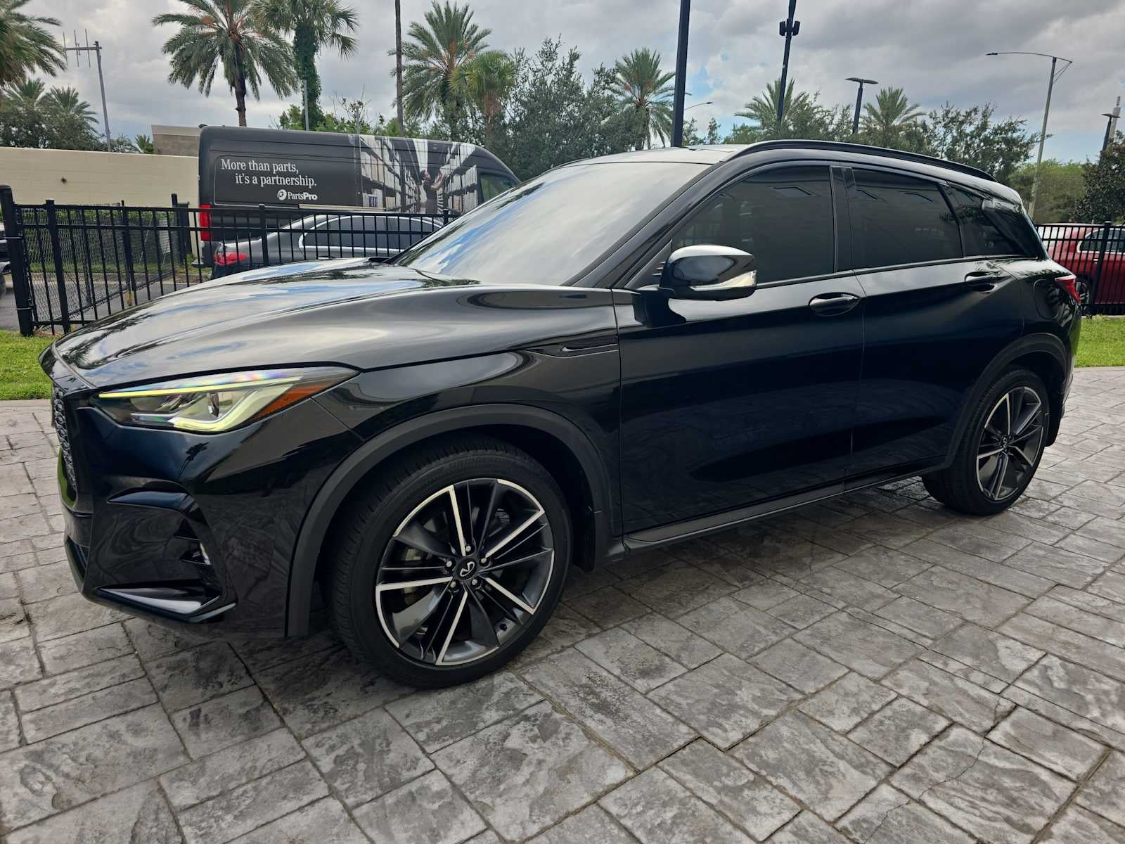 2023 INFINITI QX50 SPORT