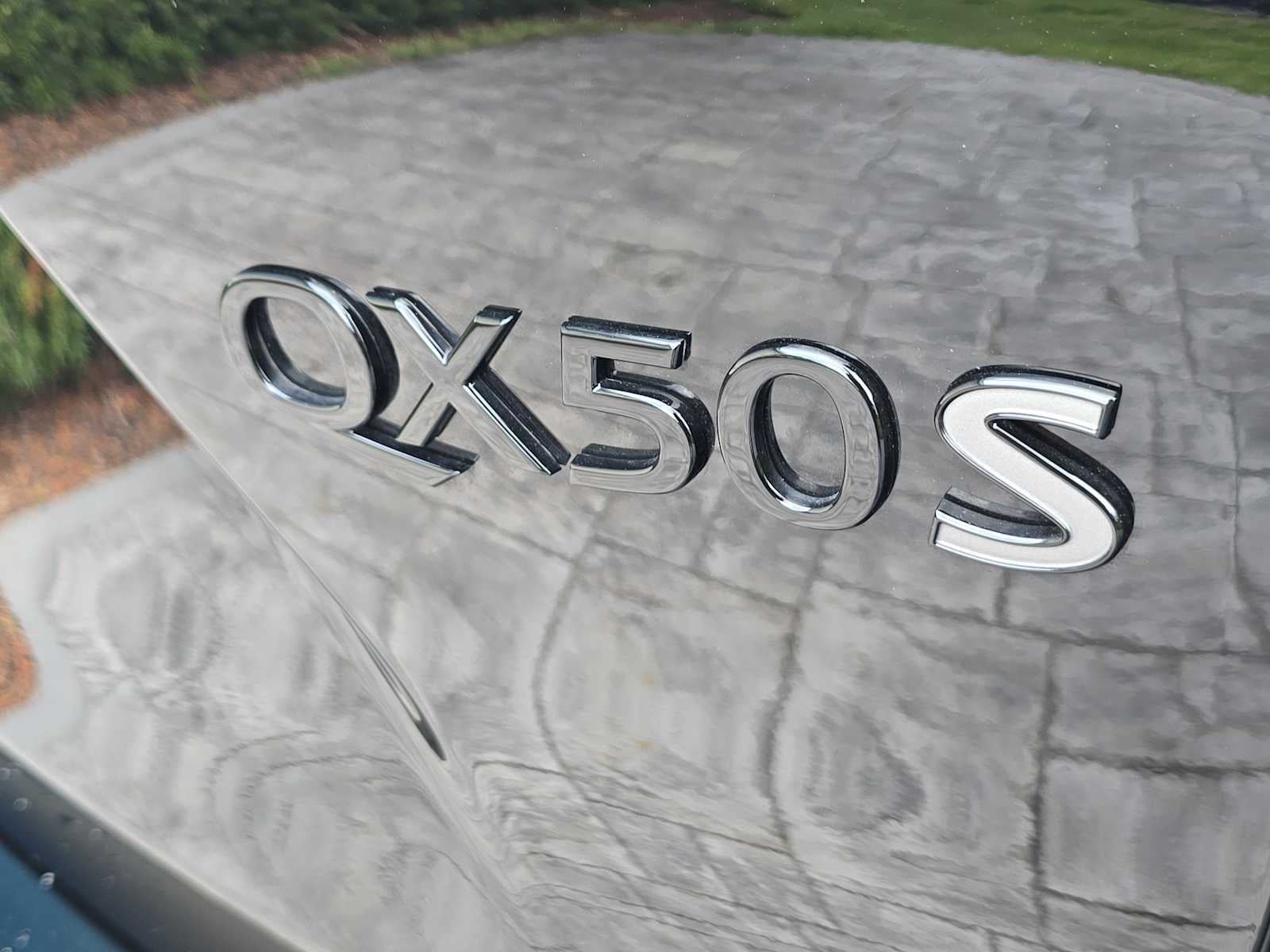 2023 INFINITI QX50 SPORT