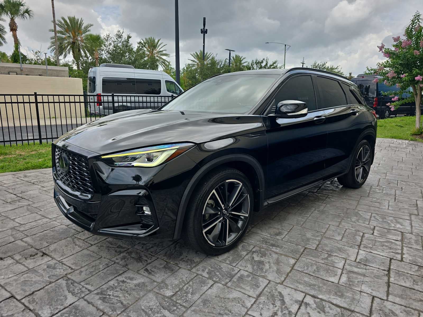 2023 INFINITI QX50 SPORT