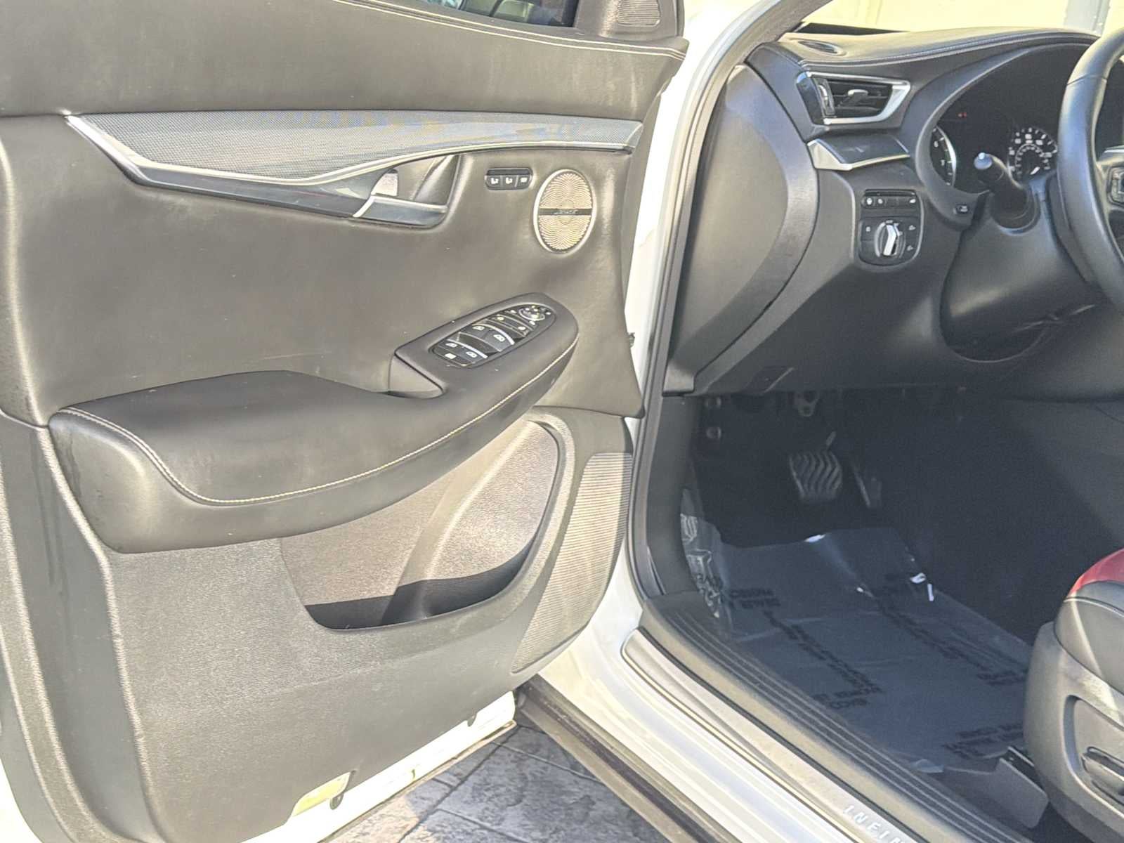 2024 INFINITI QX50 SPORT