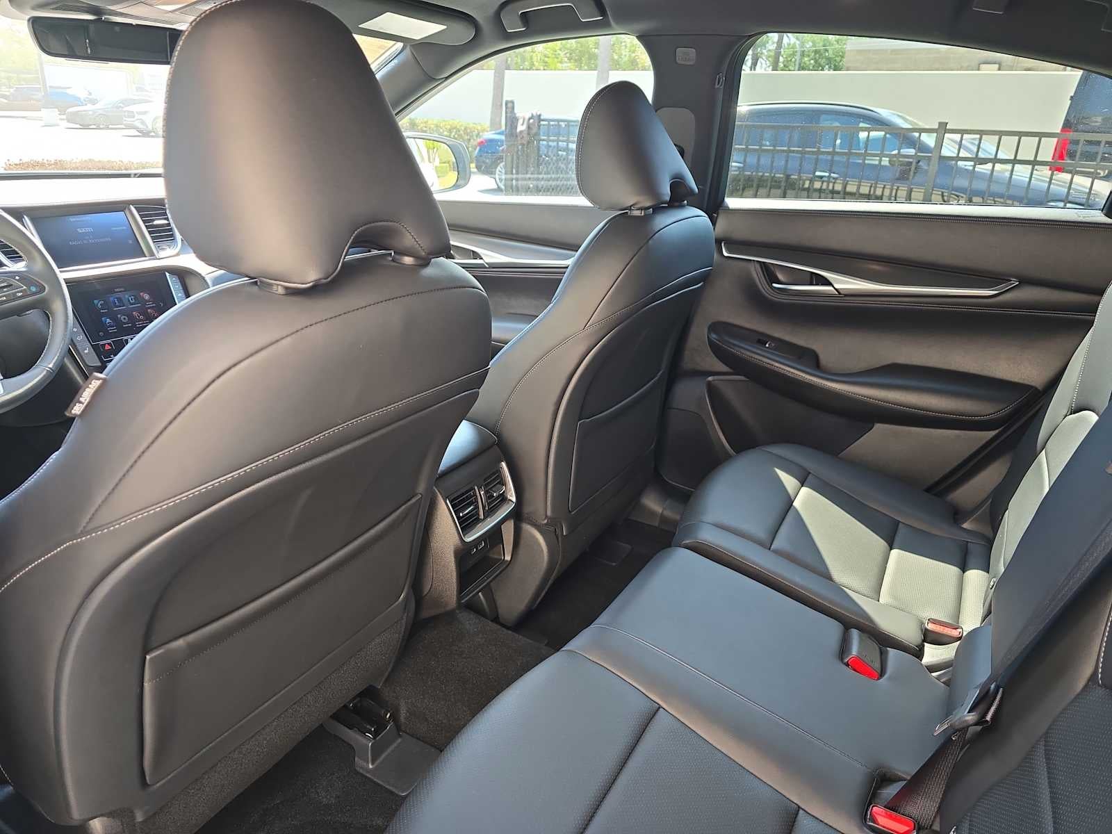 2025 INFINITI QX55 LUXE