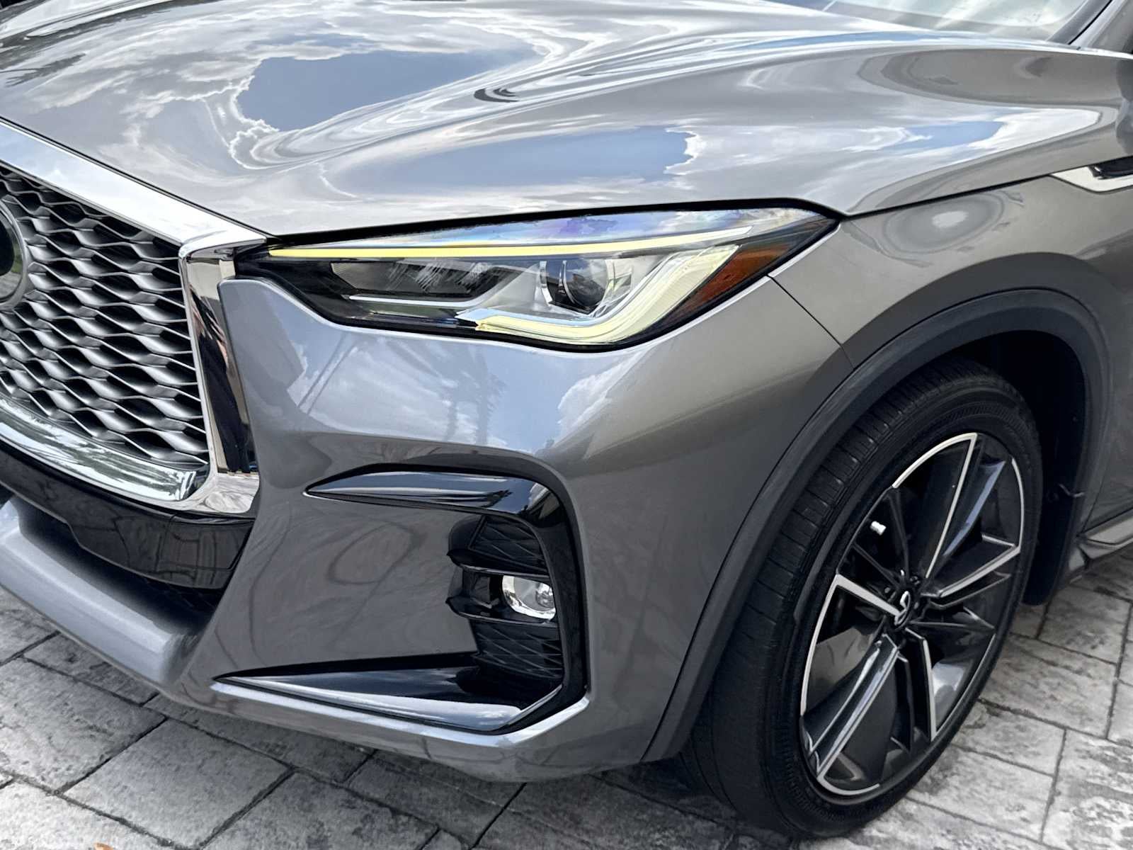 2023 INFINITI QX55 LUXE