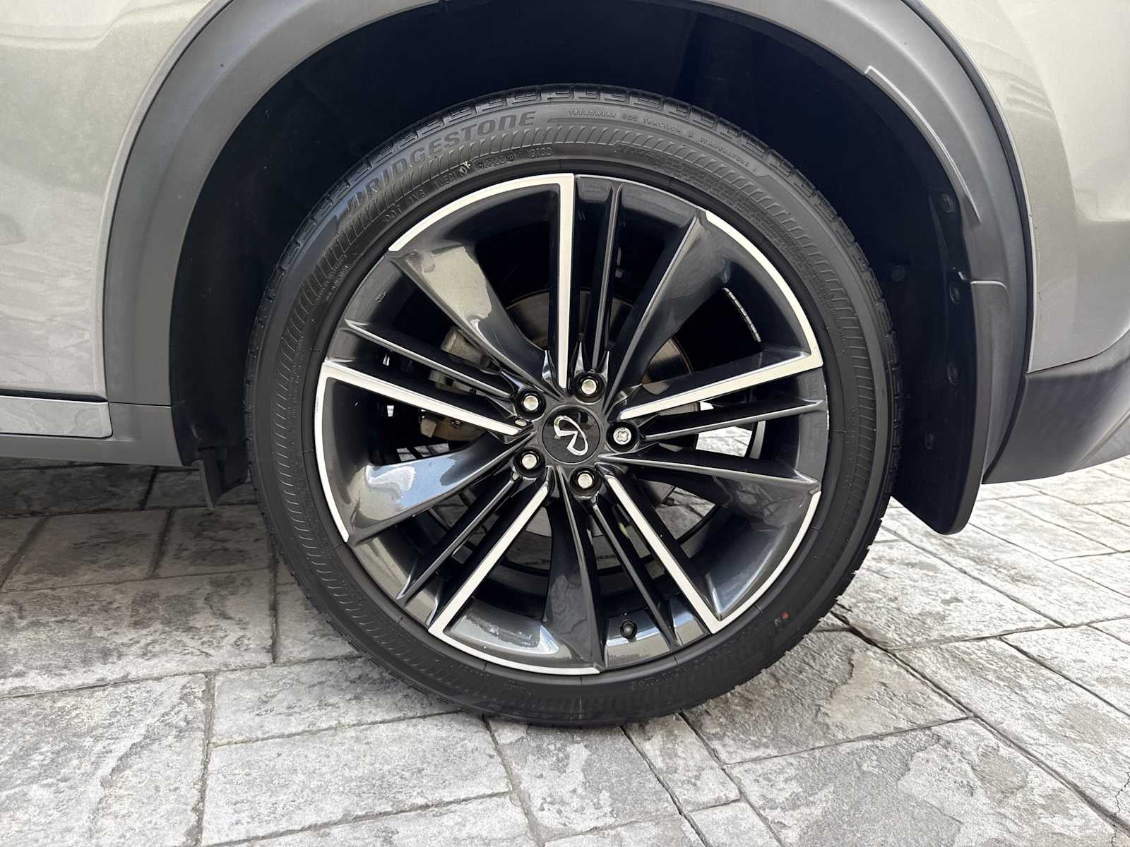 2023 INFINITI QX55 LUXE