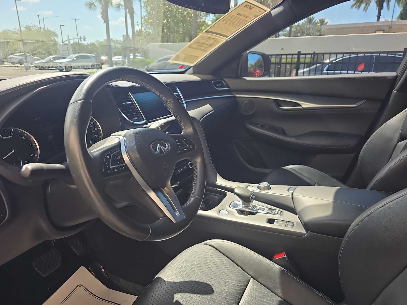 2023 INFINITI QX55 LUXE