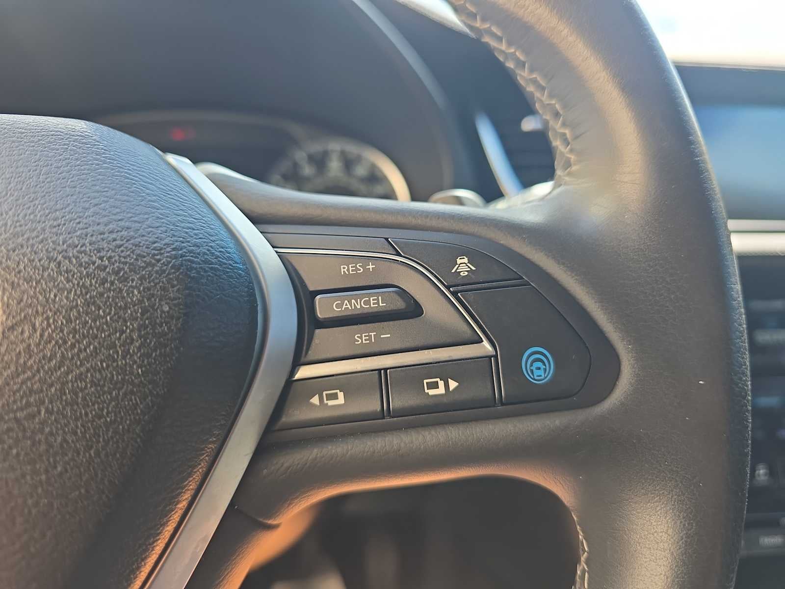 2023 INFINITI QX55 LUXE
