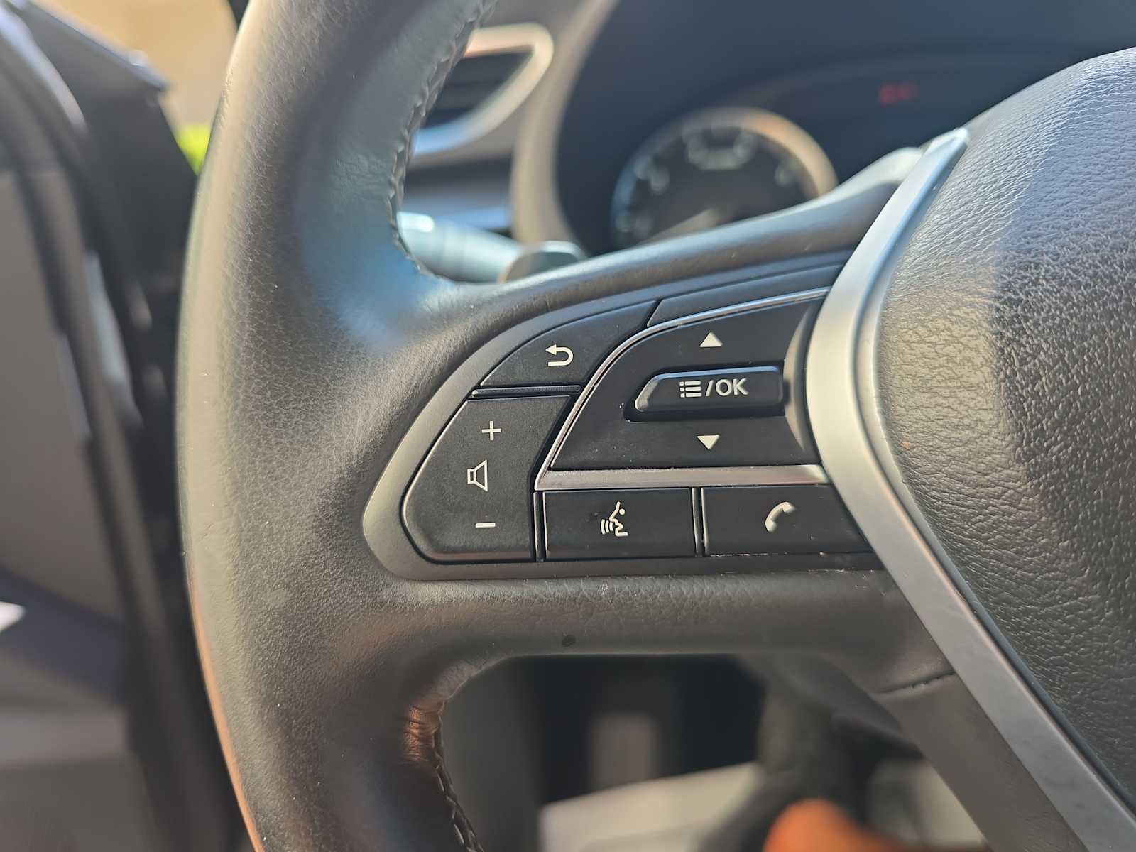 2023 INFINITI QX55 LUXE