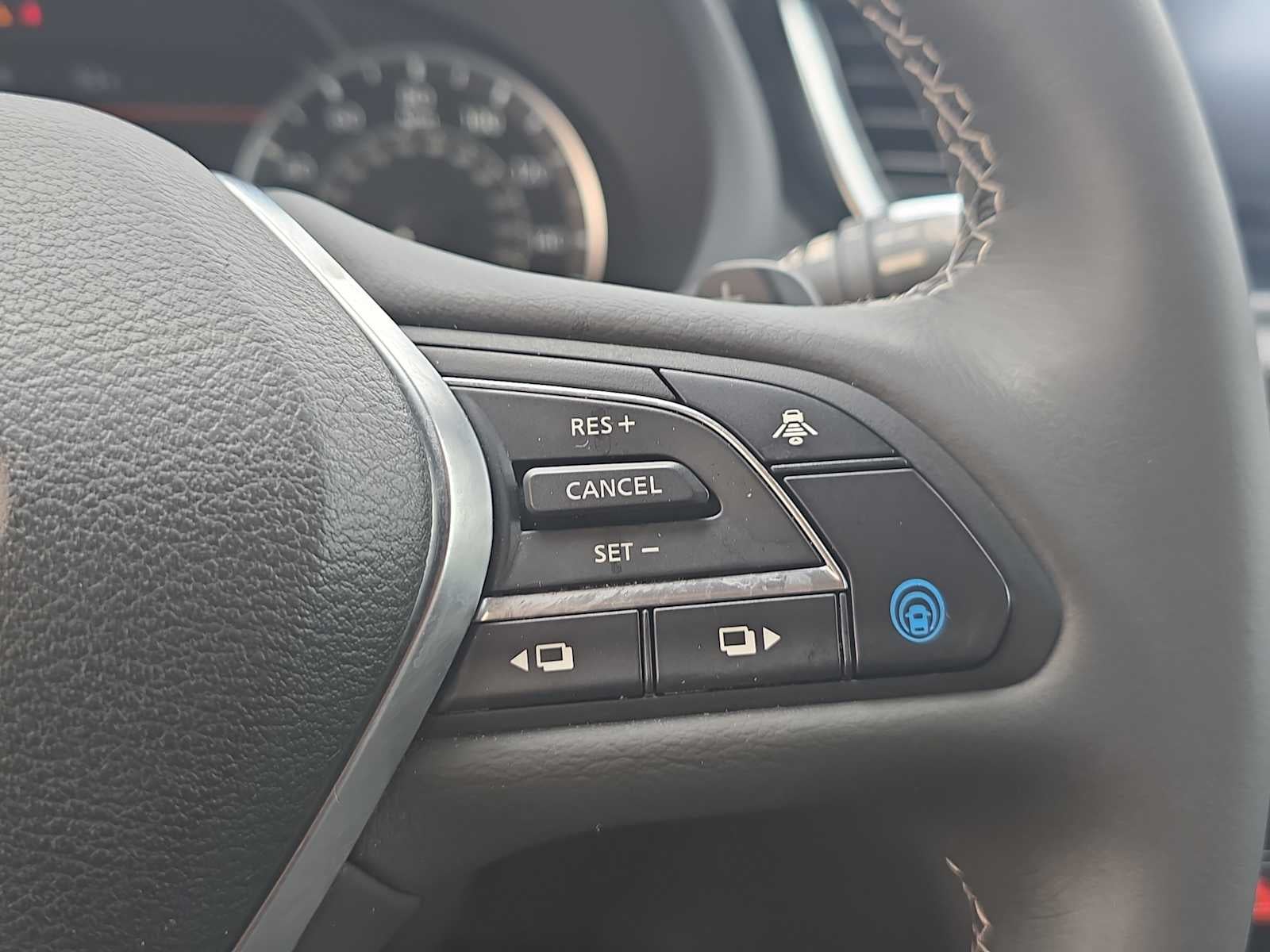 2023 INFINITI QX55 LUXE