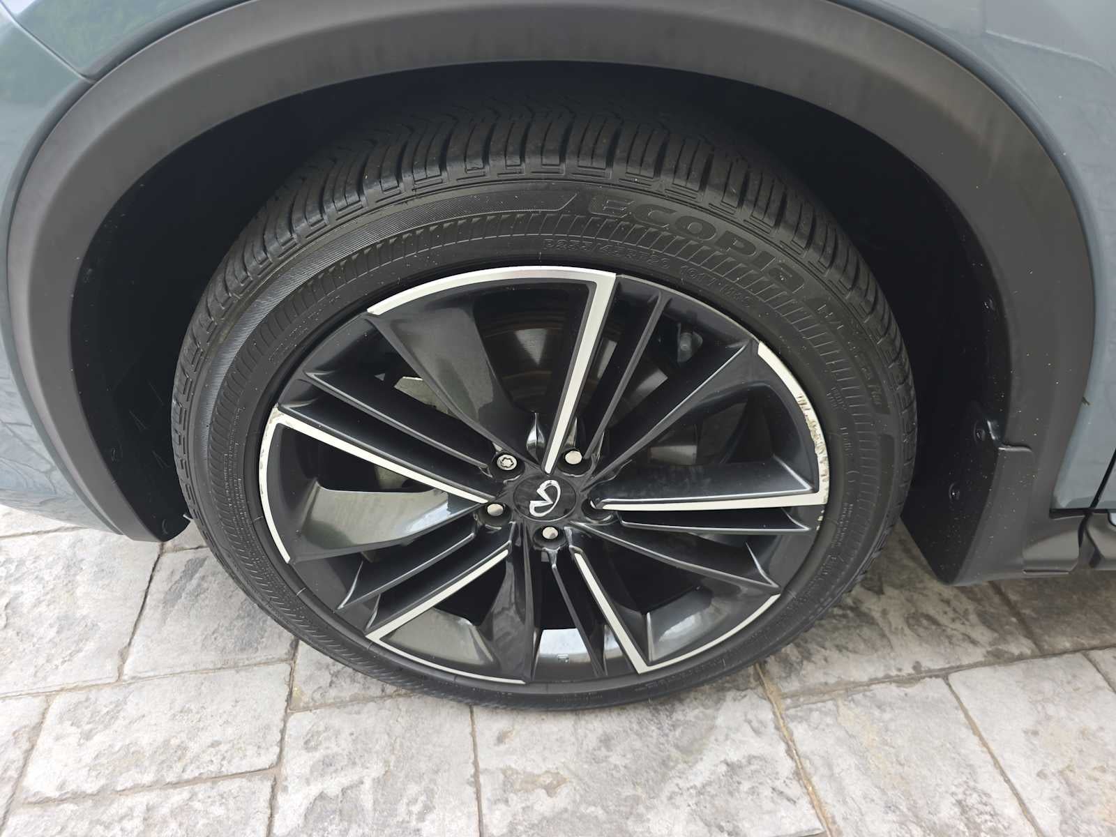 2023 INFINITI QX55 LUXE