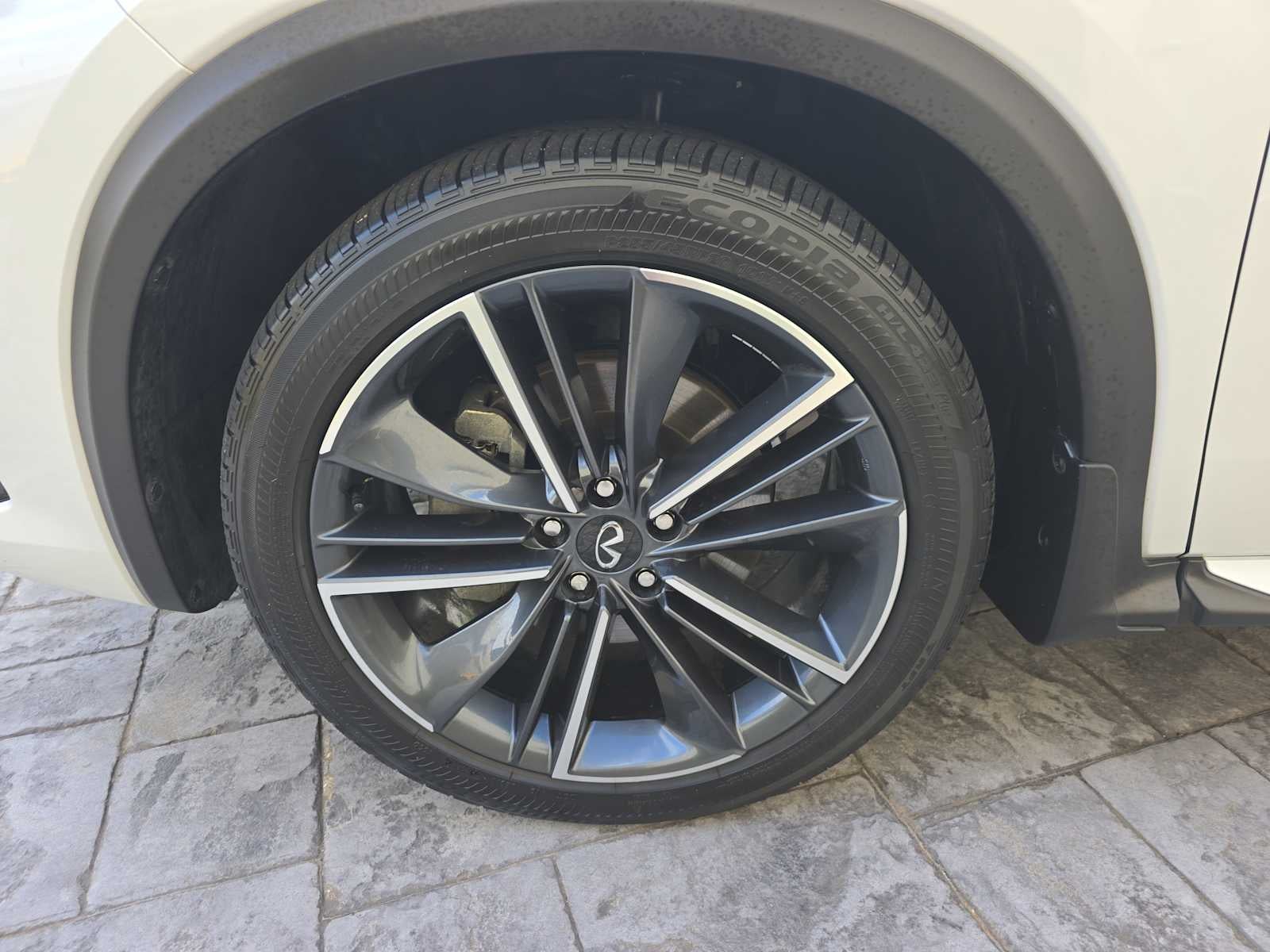 2025 INFINITI QX55 LUXE