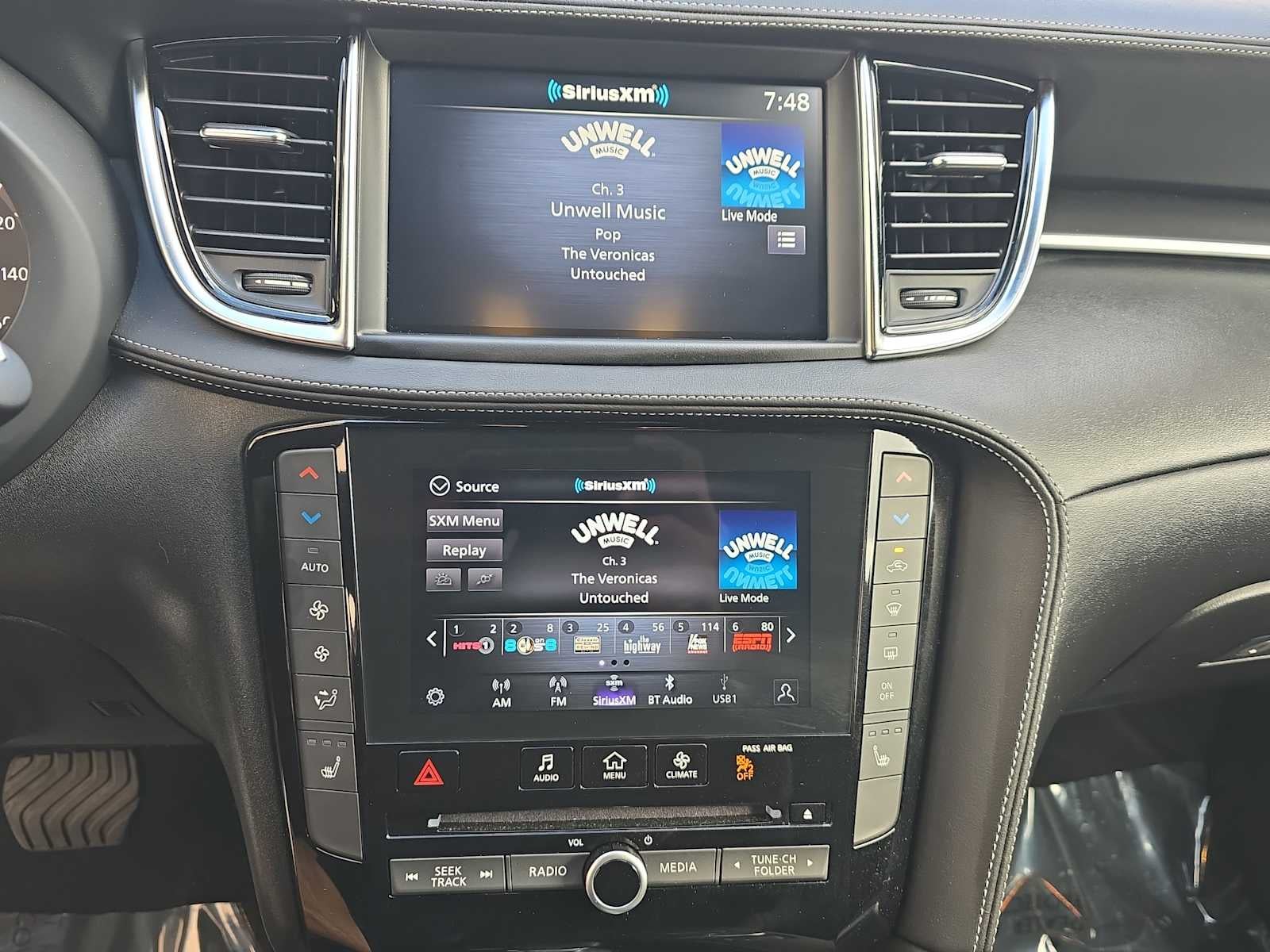 2025 INFINITI QX55 LUXE