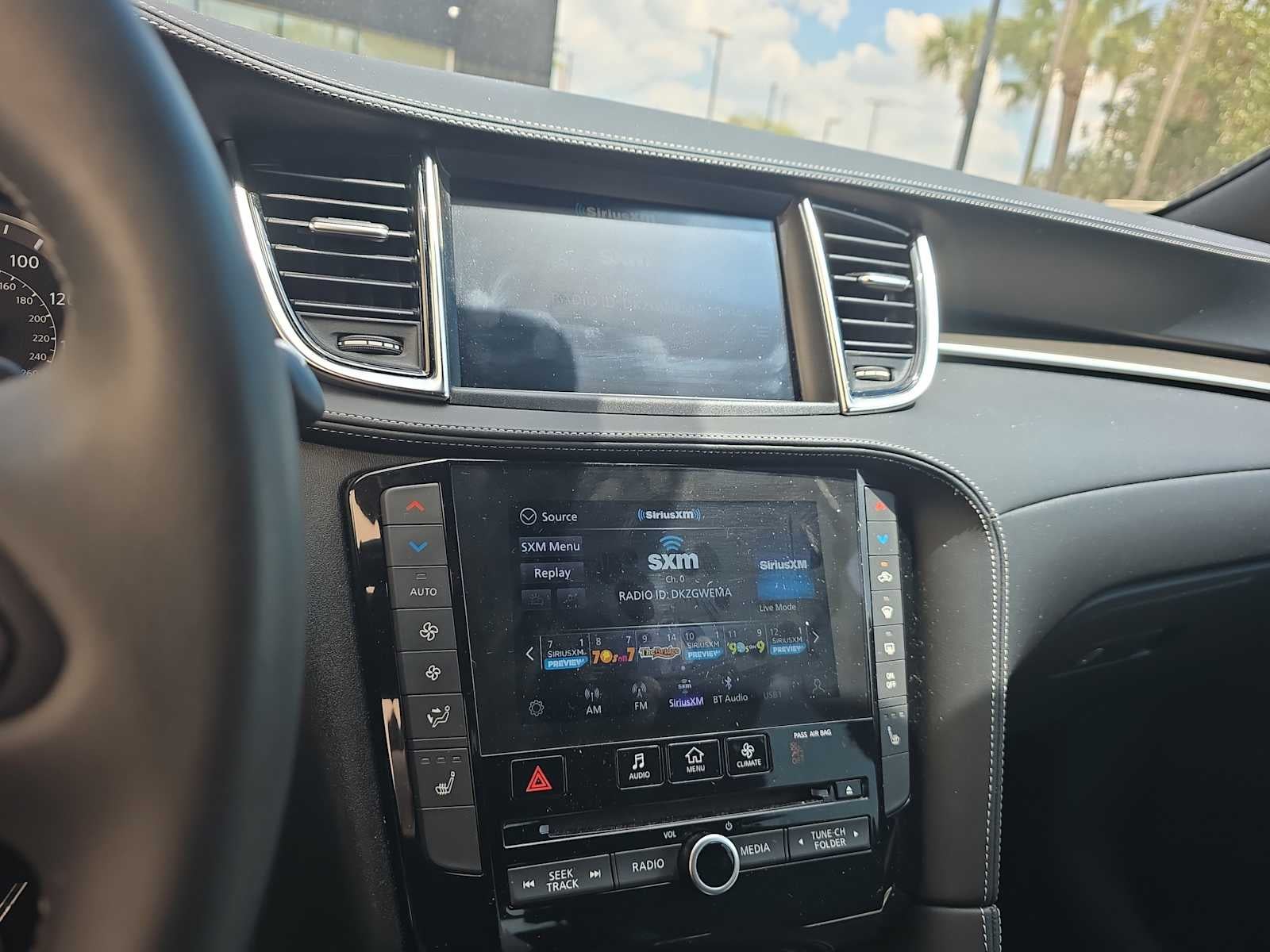 2025 INFINITI QX55 LUXE