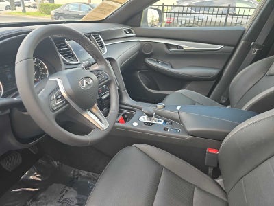 2023 INFINITI QX55 LUXE