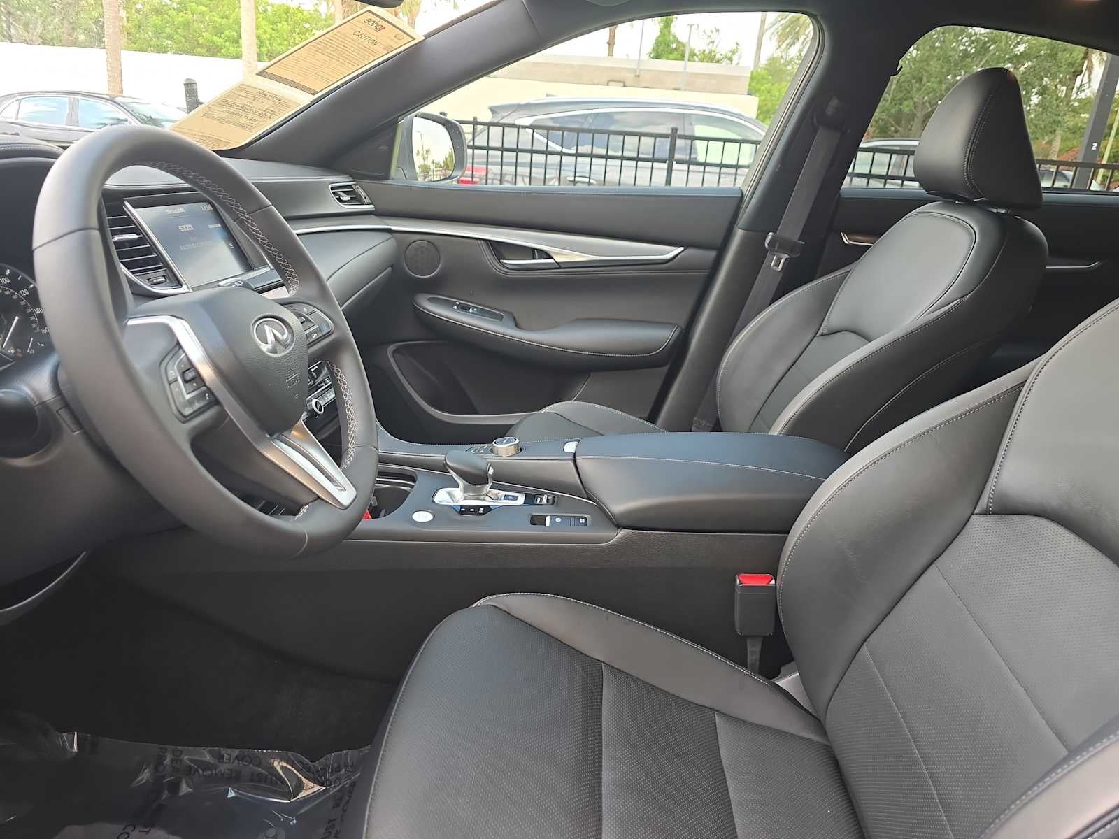 2023 INFINITI QX55 LUXE