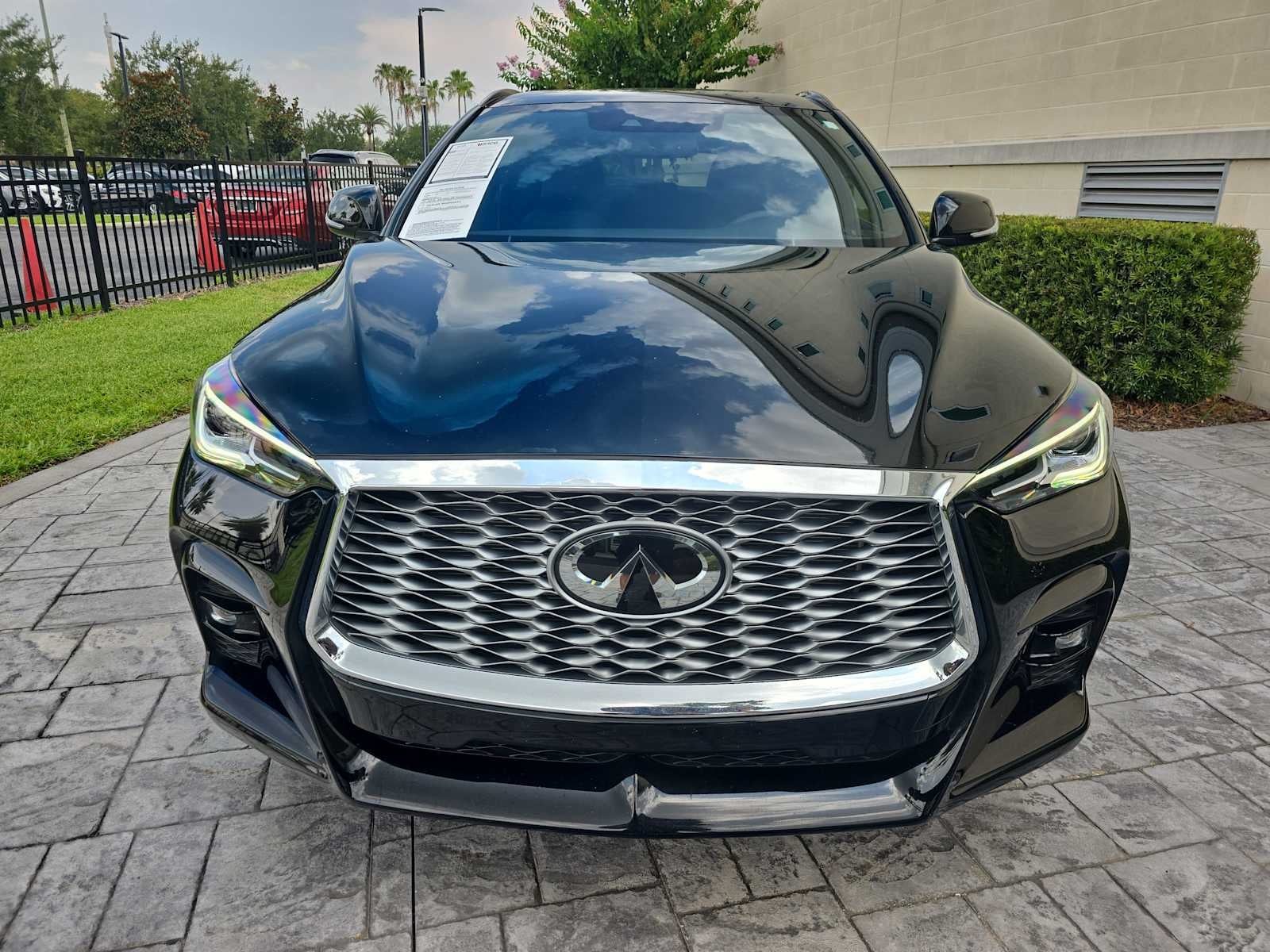 2023 INFINITI QX55 LUXE