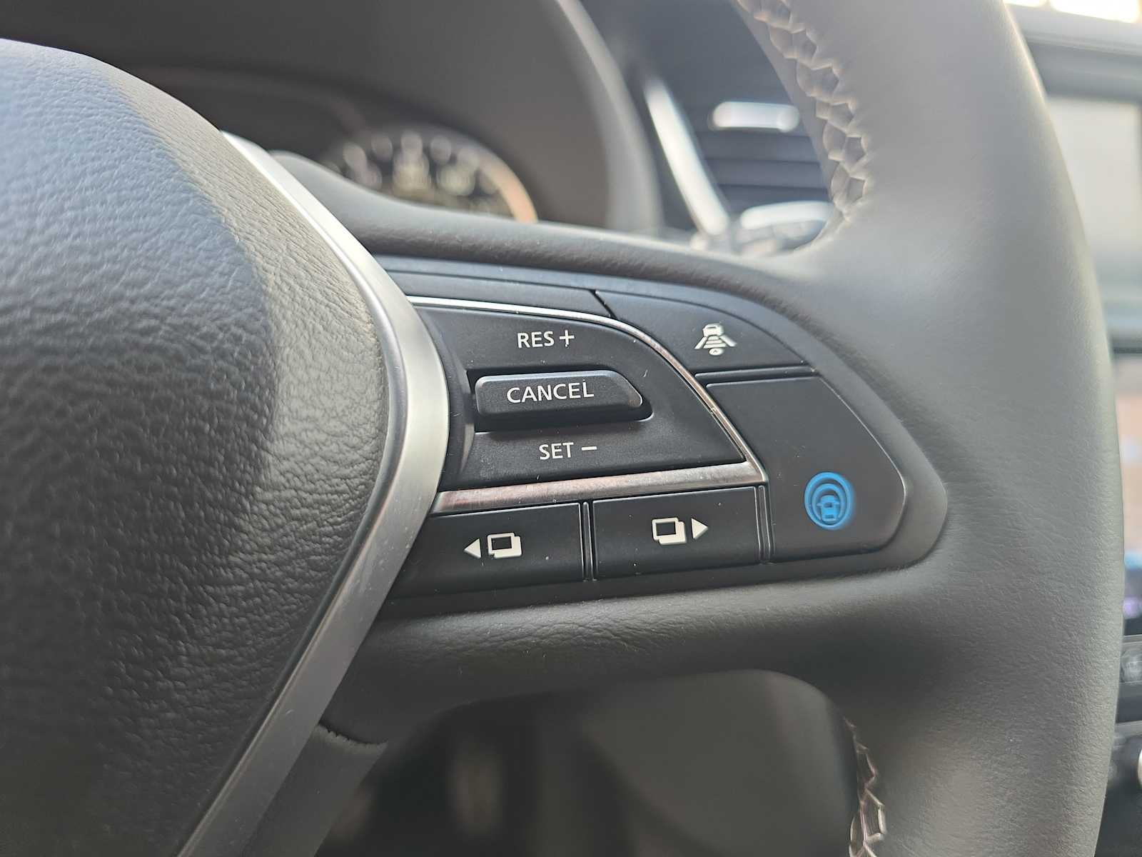 2023 INFINITI QX55 LUXE