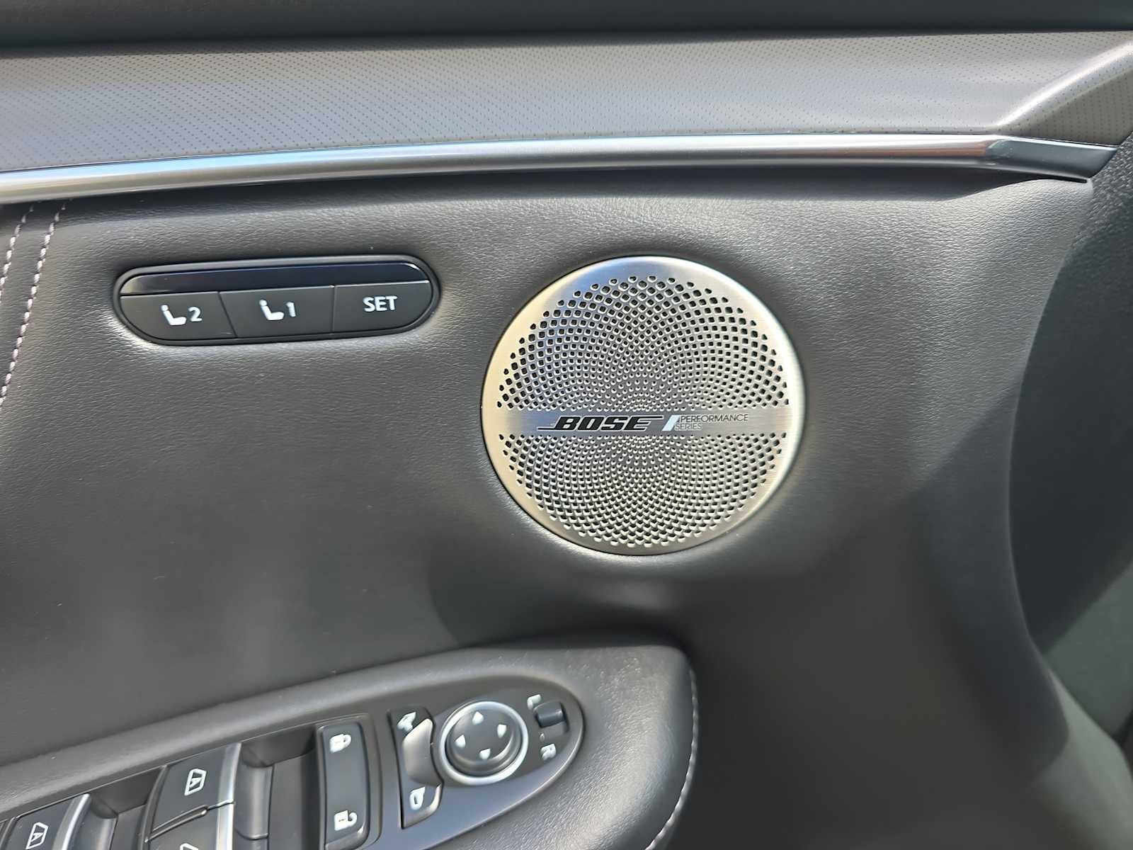 2025 INFINITI QX55 ESSENTIAL