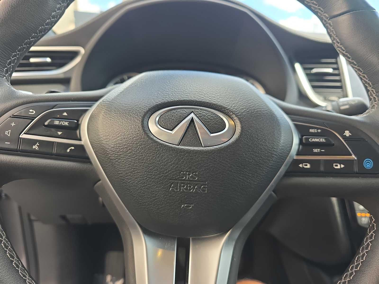 2025 INFINITI QX55 ESSENTIAL