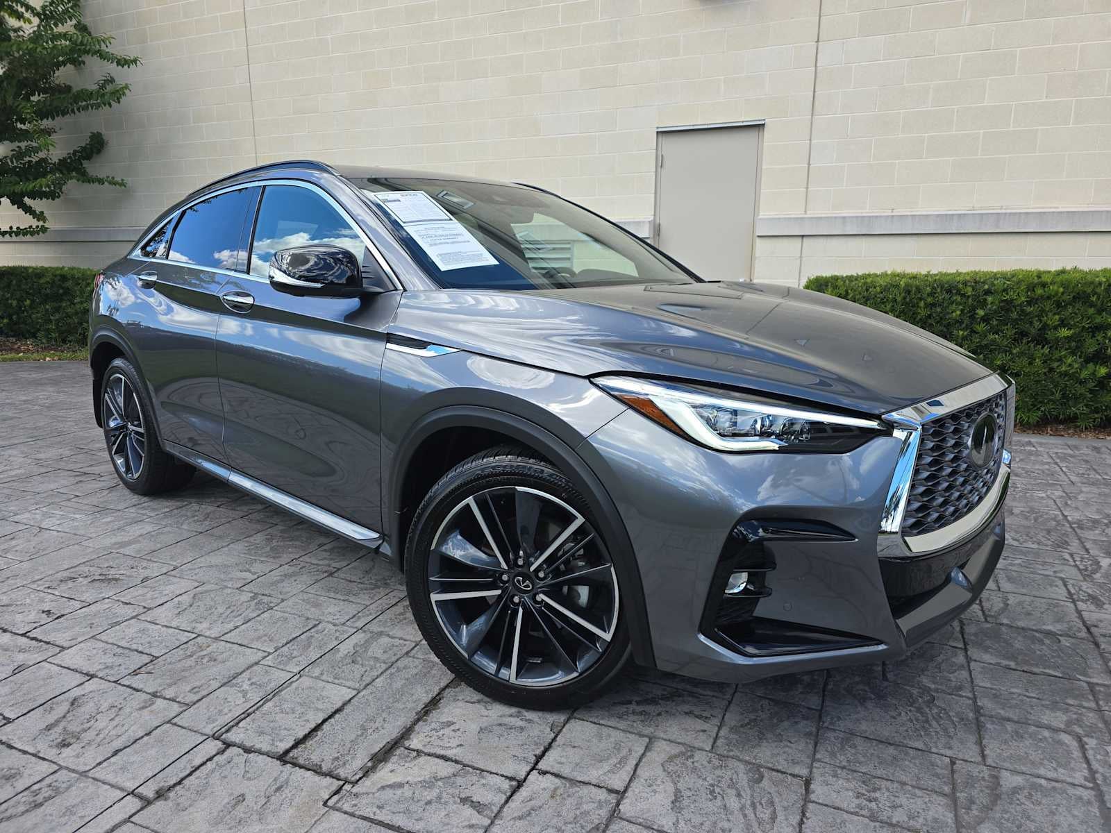 2025 INFINITI QX55 ESSENTIAL