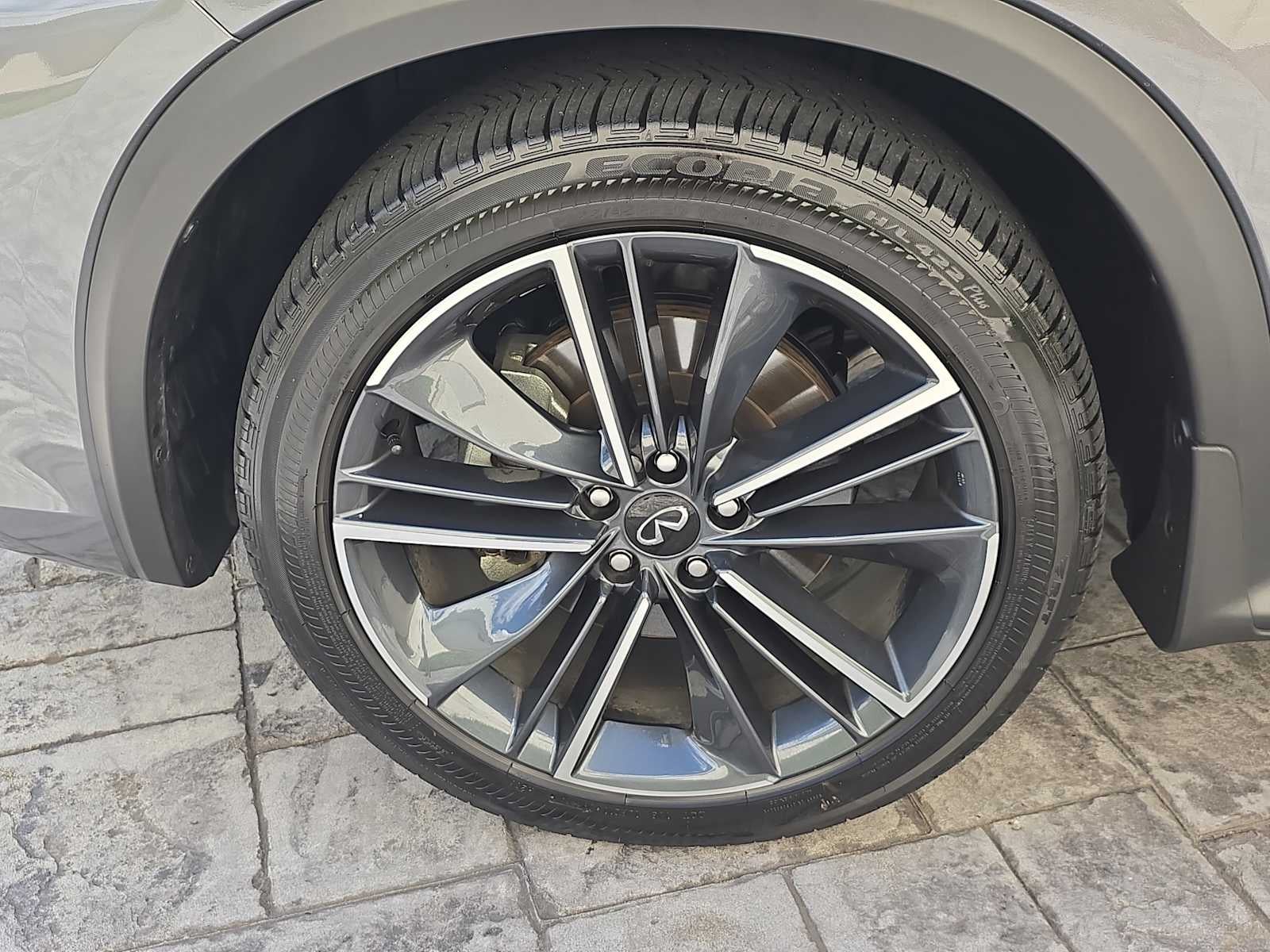 2025 INFINITI QX55 ESSENTIAL