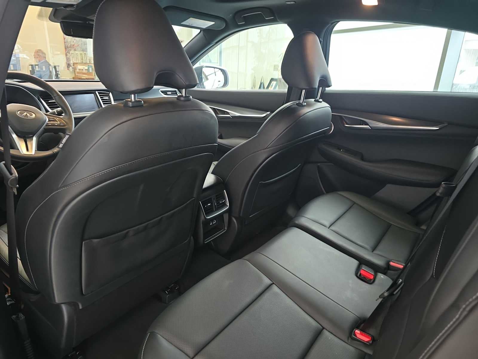 2025 INFINITI QX55 ESSENTIAL