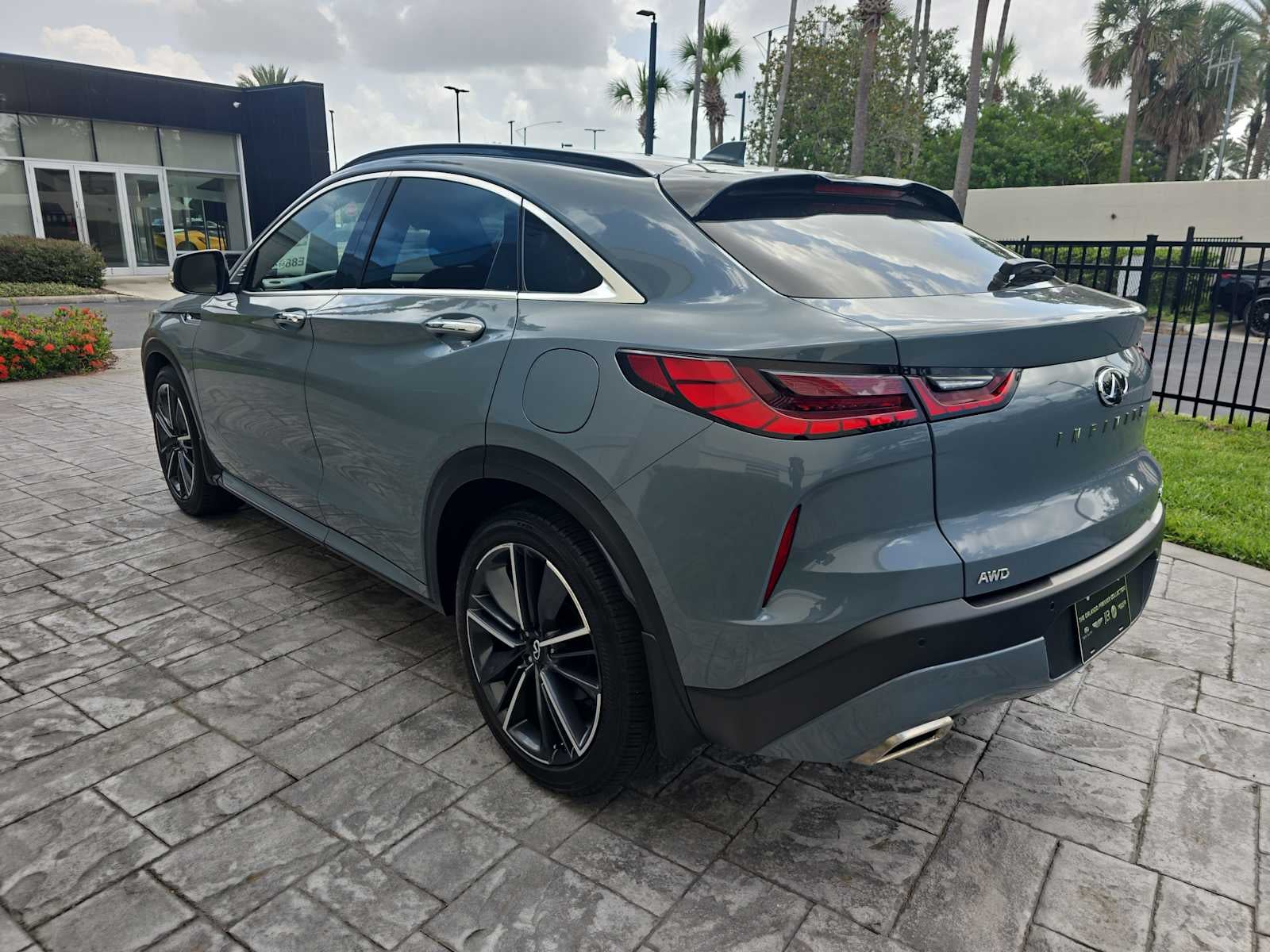 2023 INFINITI QX55 ESSENTIAL