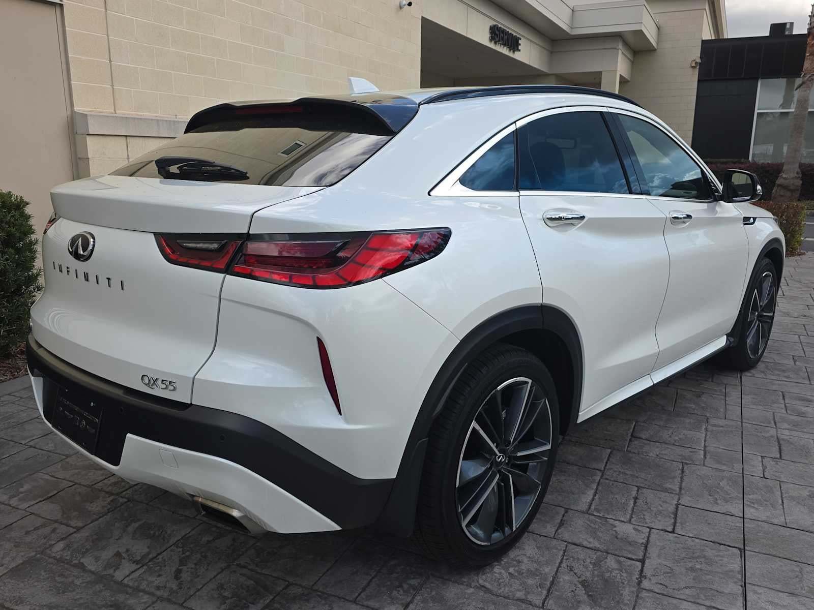 2025 INFINITI QX55 SENSORY