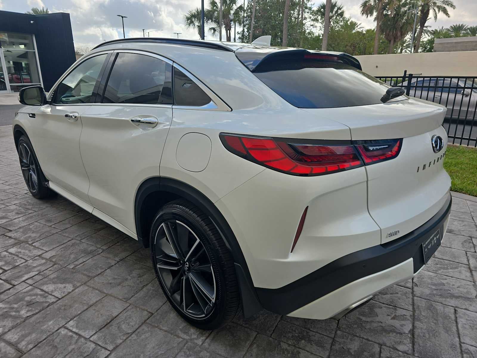 2025 INFINITI QX55 SENSORY