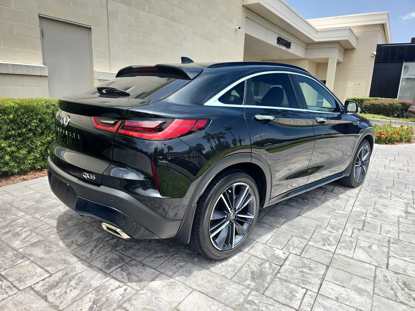 2023 INFINITI QX55 SENSORY