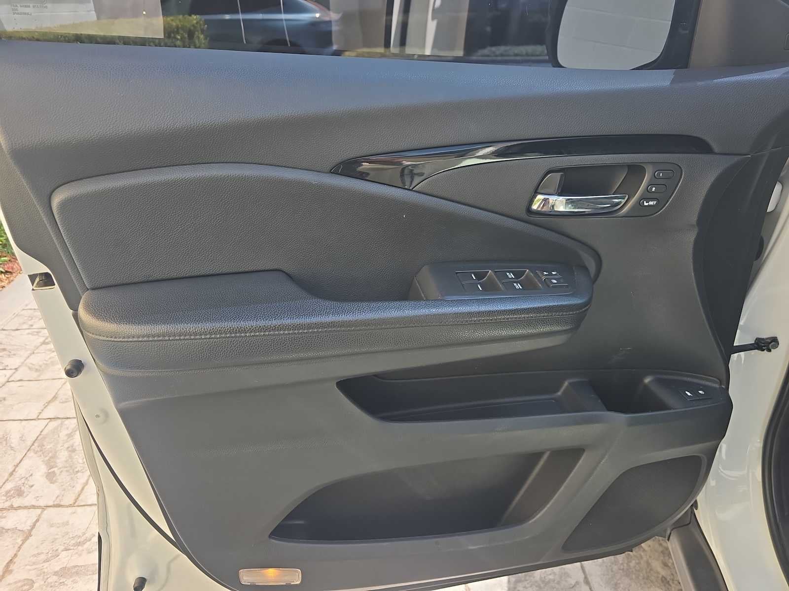 2020 Honda Pilot Touring 7-Passenger