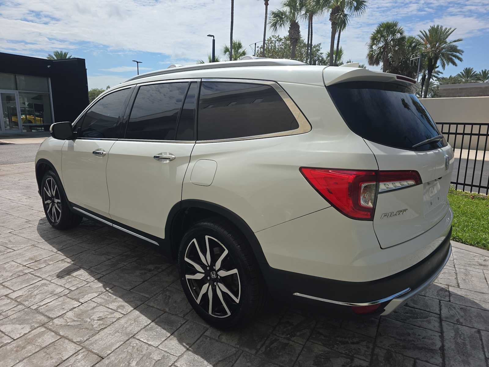 2020 Honda Pilot Touring 7-Passenger