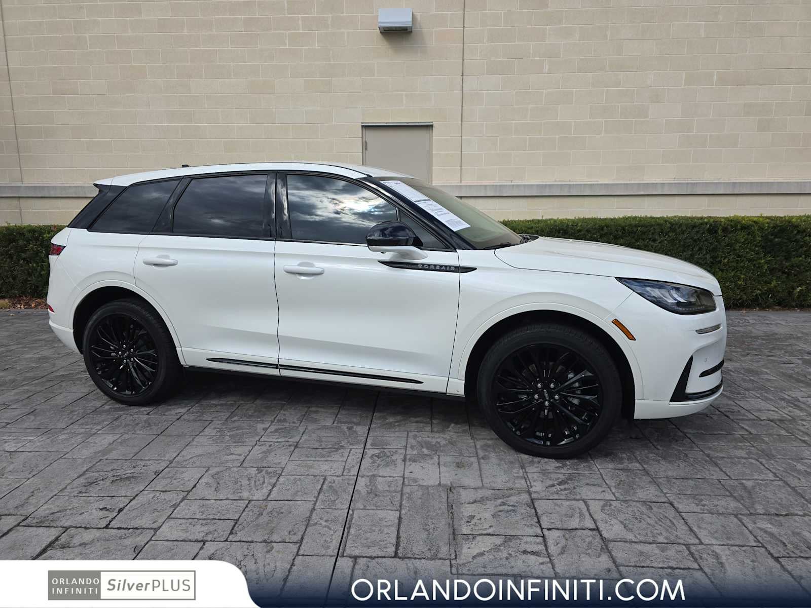 2024 Lincoln Corsair Premiere