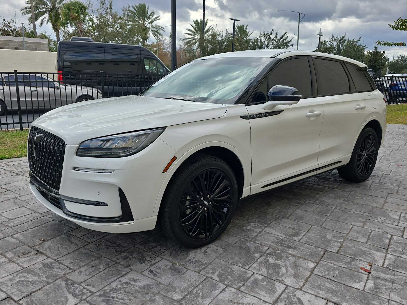 2024 Lincoln Corsair Premiere