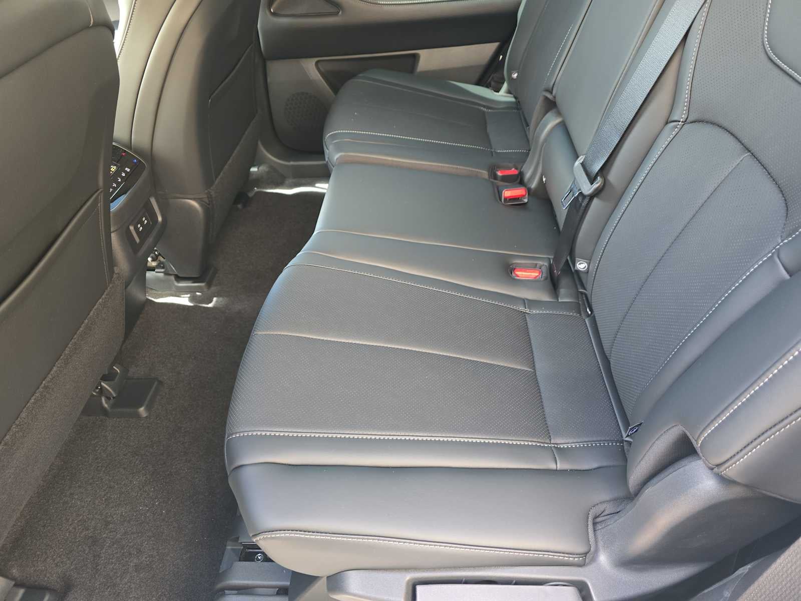 2027 INFINITI QX65 LUXE
