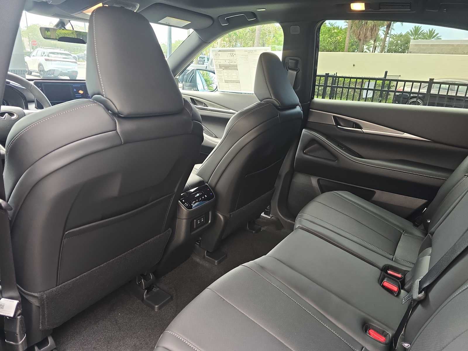 2027 INFINITI QX65 LUXE