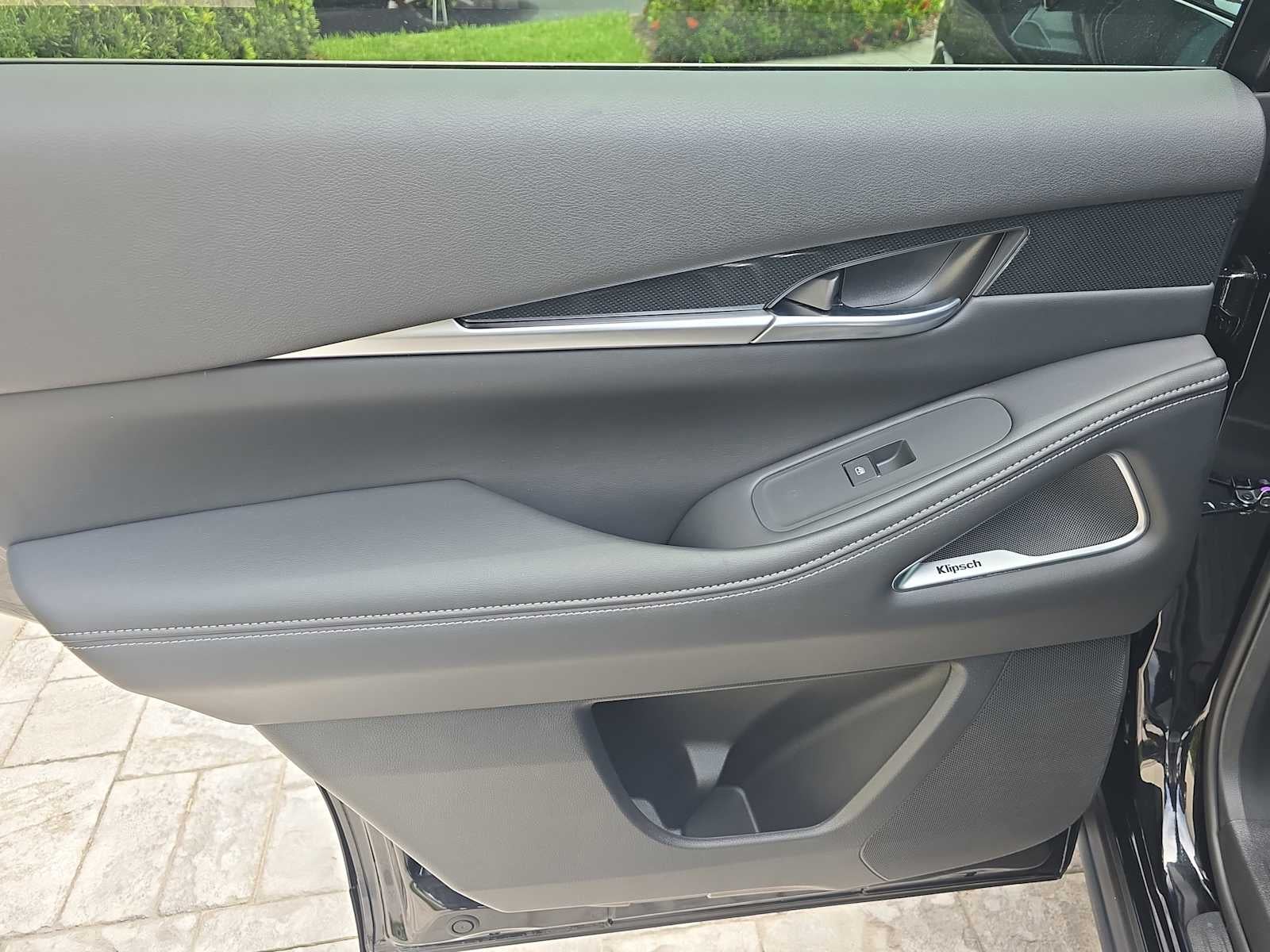 2027 INFINITI QX65 SPORT