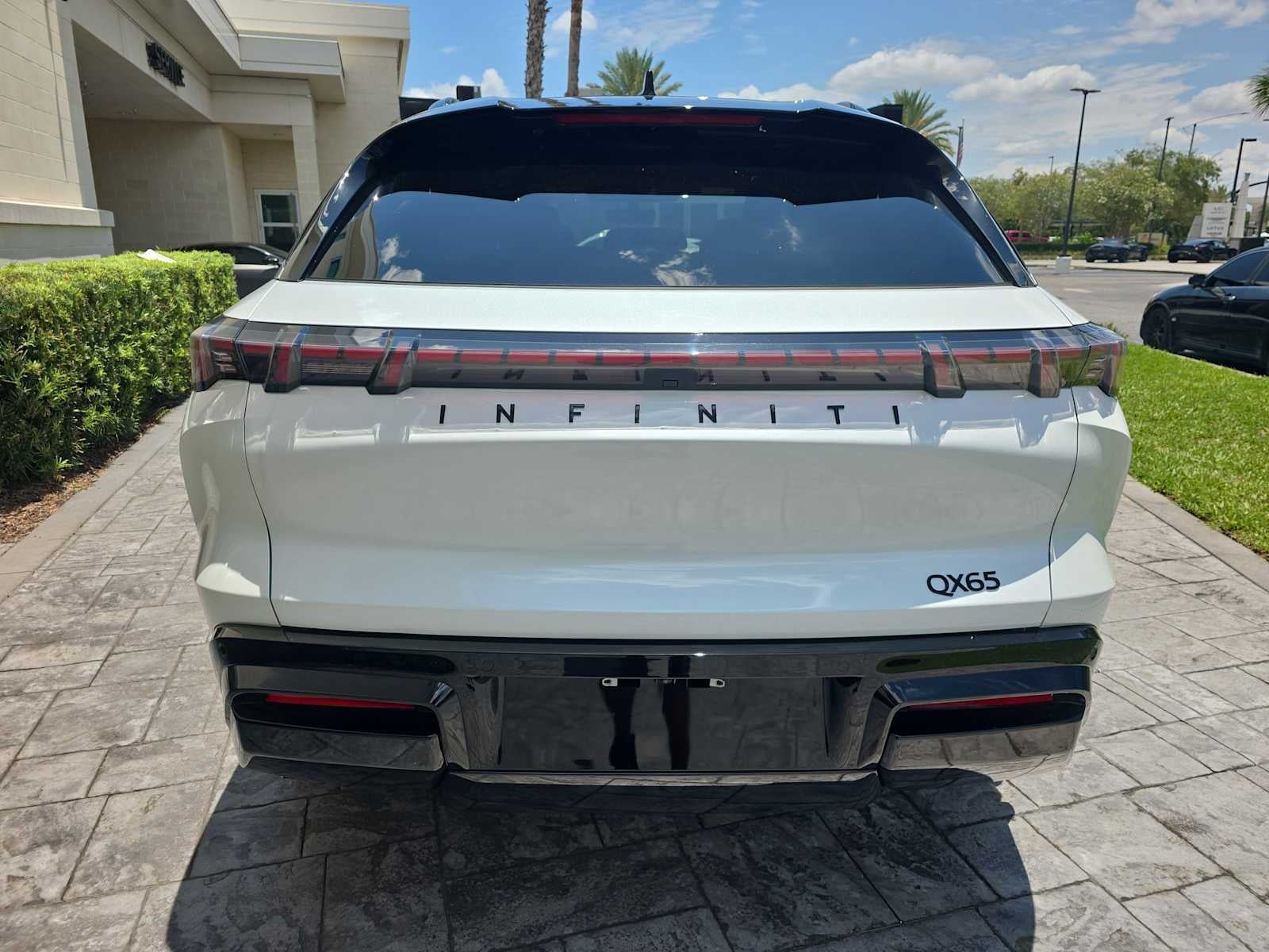 2027 INFINITI QX65 AUTOGRAPH