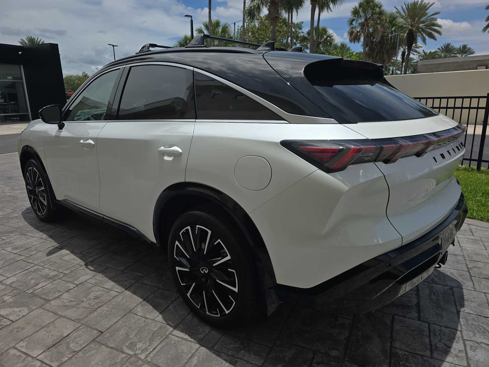 2027 INFINITI QX65 AUTOGRAPH