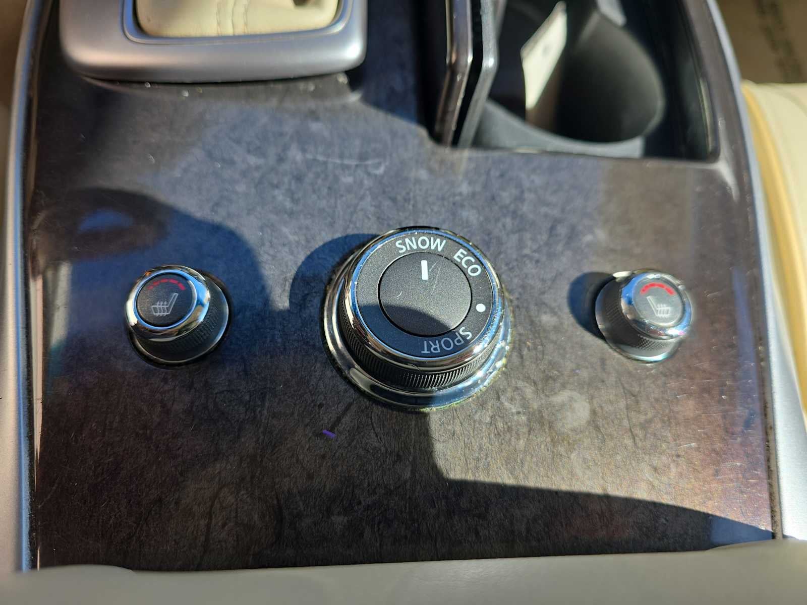 2013 INFINITI JX35 AWD 4dr