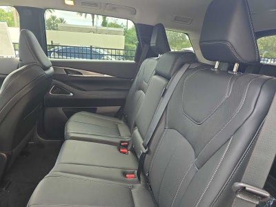 2027 INFINITI QX60 LUXE