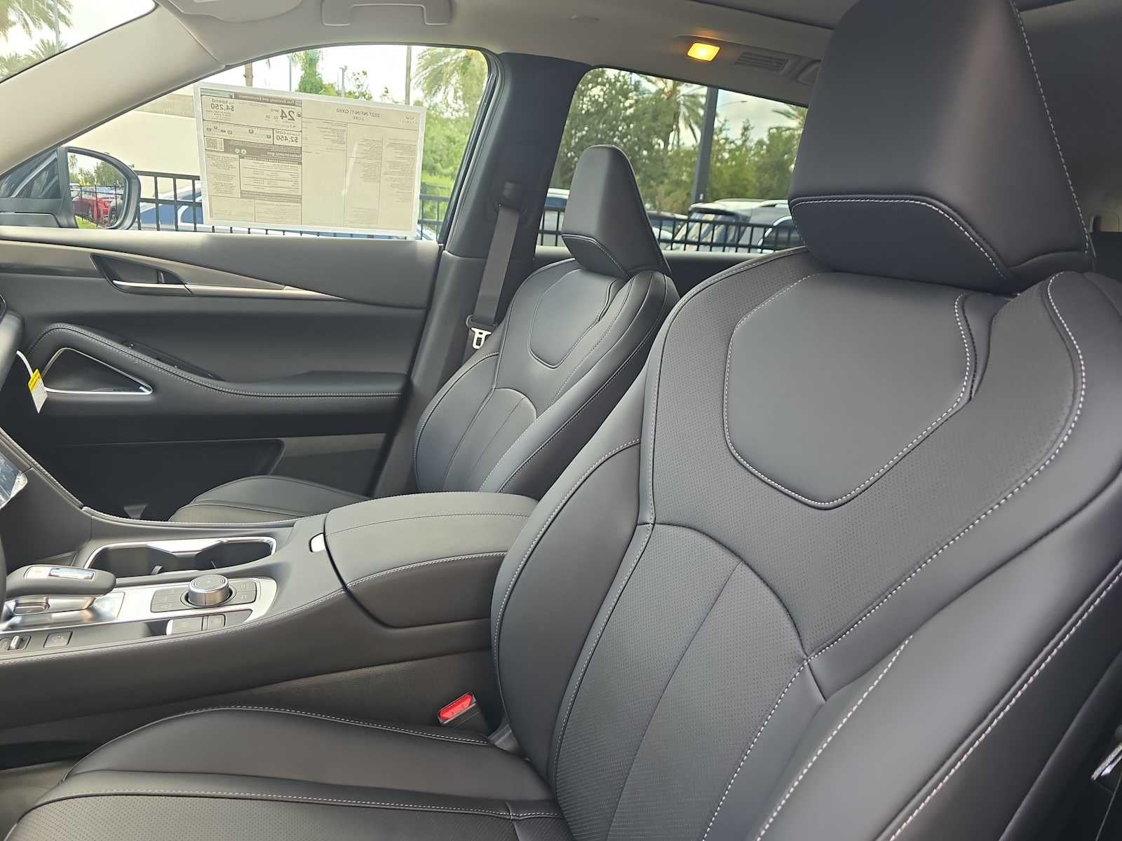 2027 INFINITI QX60 LUXE