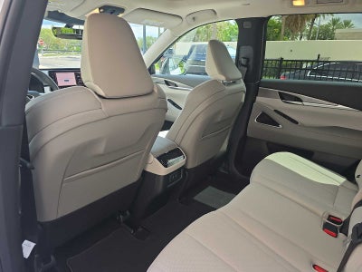 2027 INFINITI QX60 LUXE
