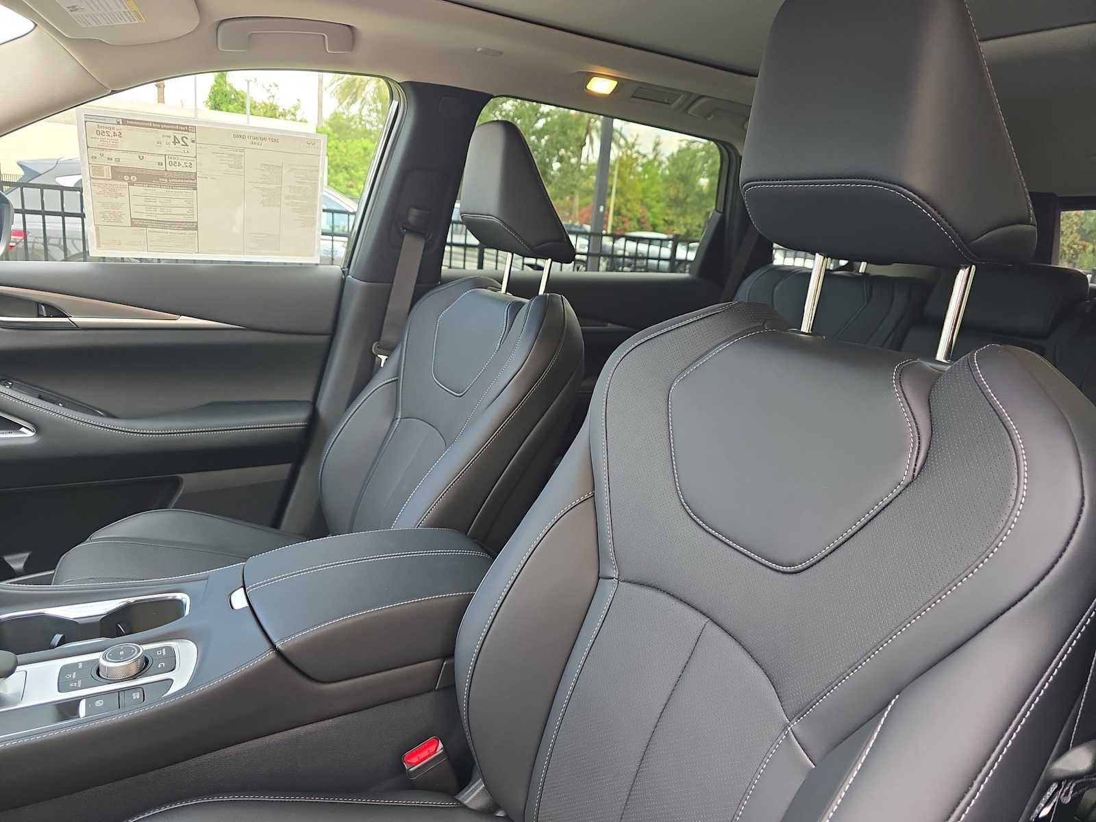 2027 INFINITI QX60 LUXE