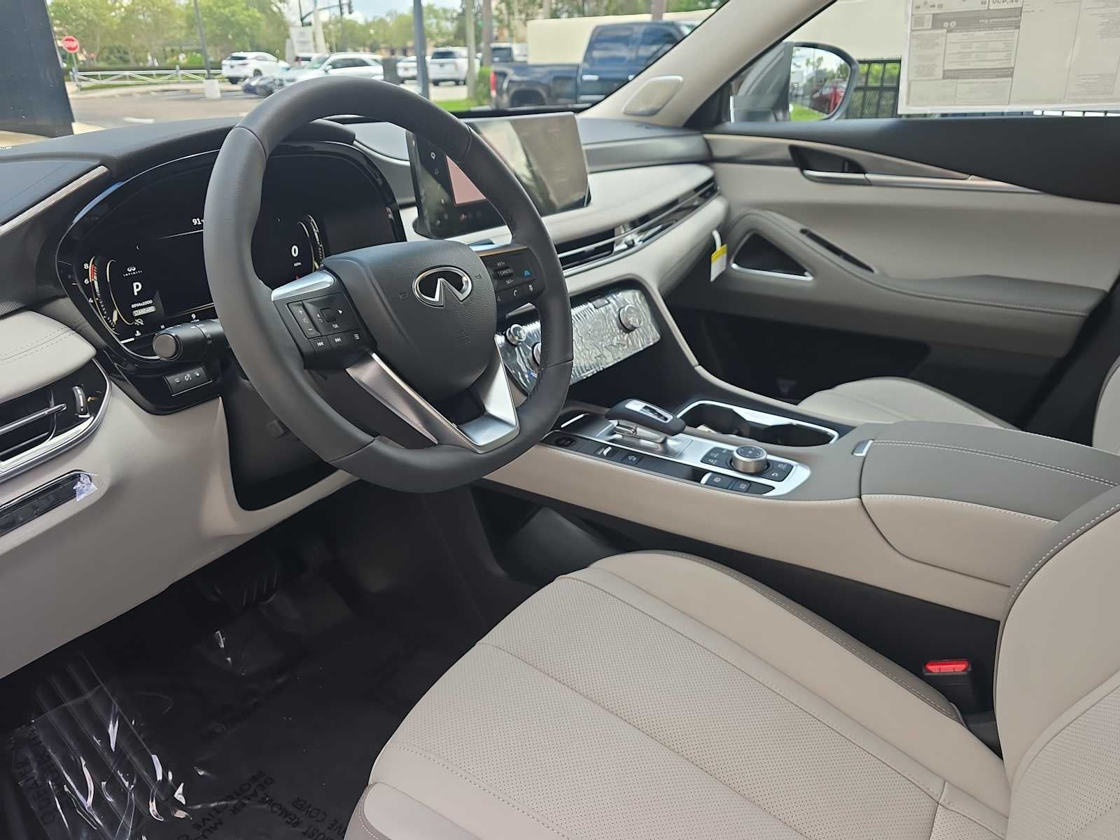 2027 INFINITI QX60 LUXE