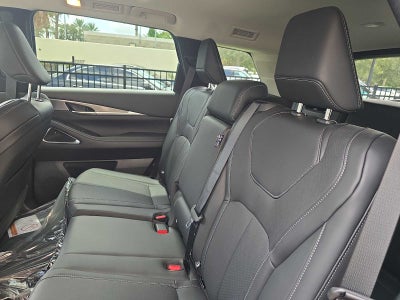 2027 INFINITI QX60 LUXE