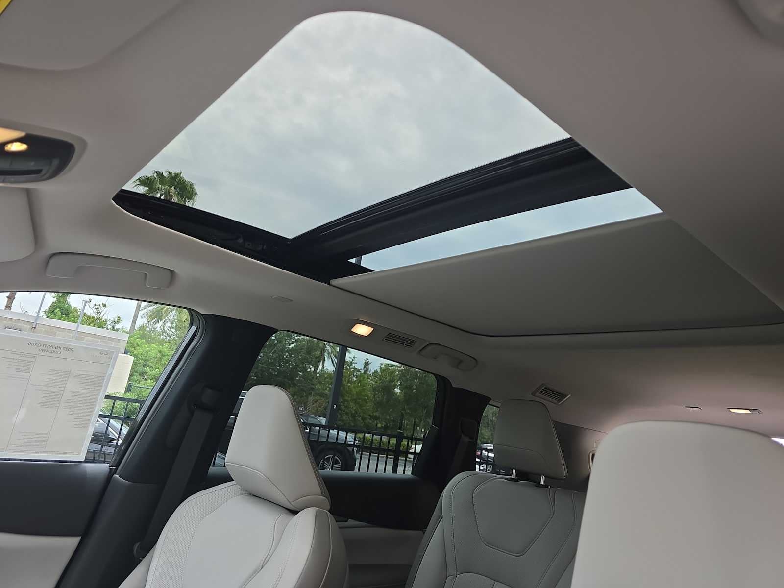 2027 INFINITI QX60 LUXE