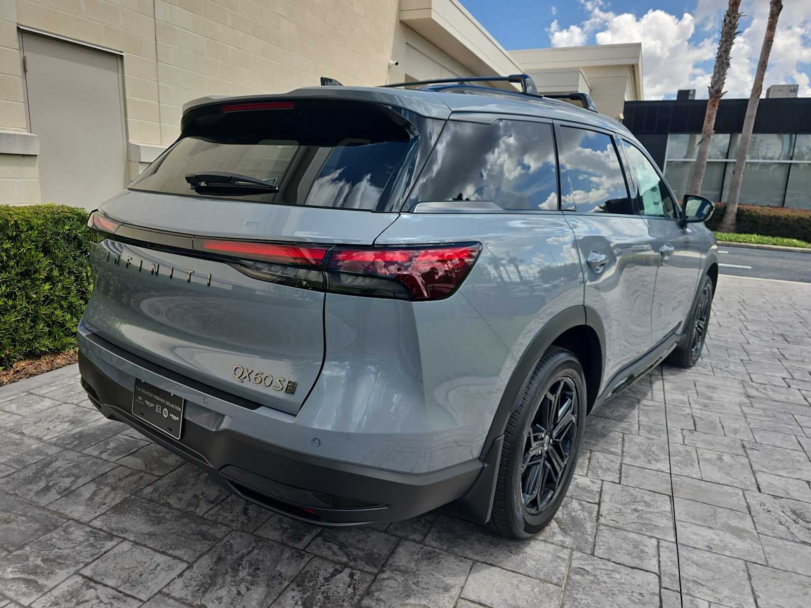 2027 INFINITI QX60 SPORT