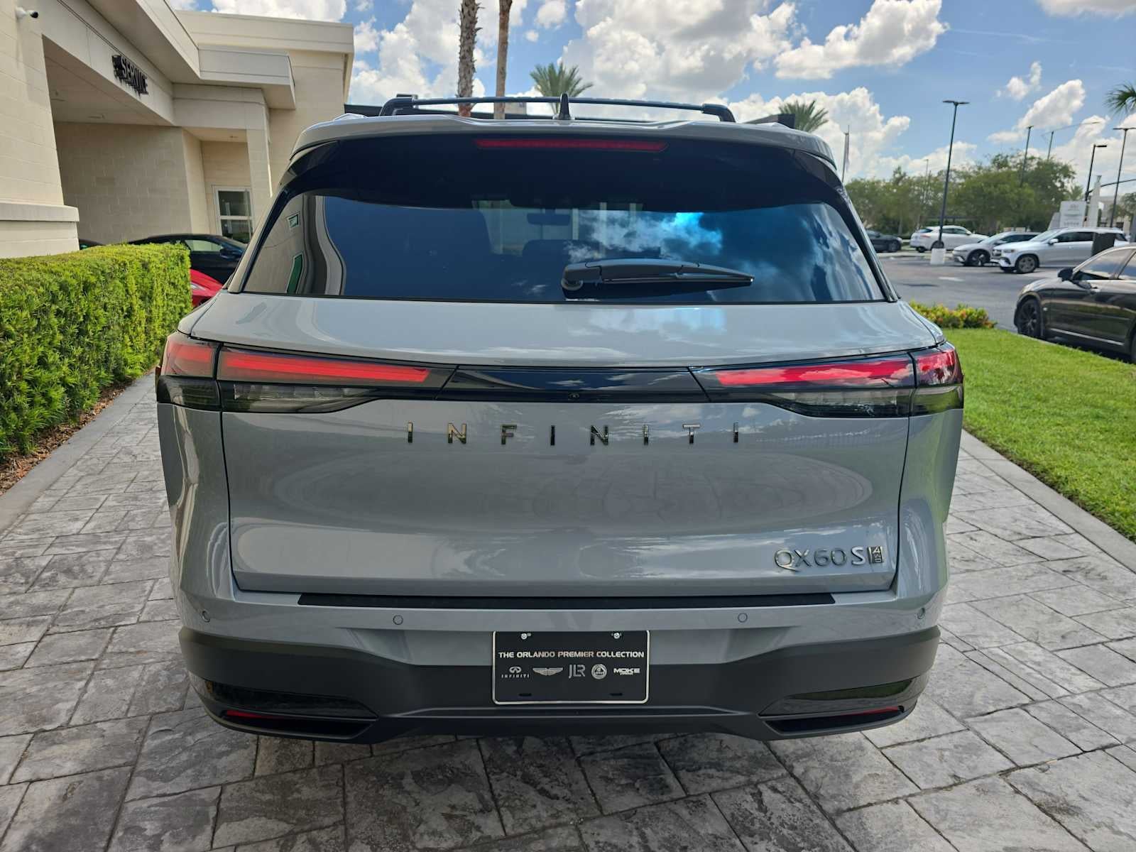 2027 INFINITI QX60 SPORT