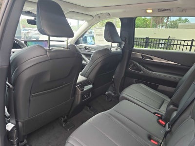 2027 INFINITI QX60 LUXE