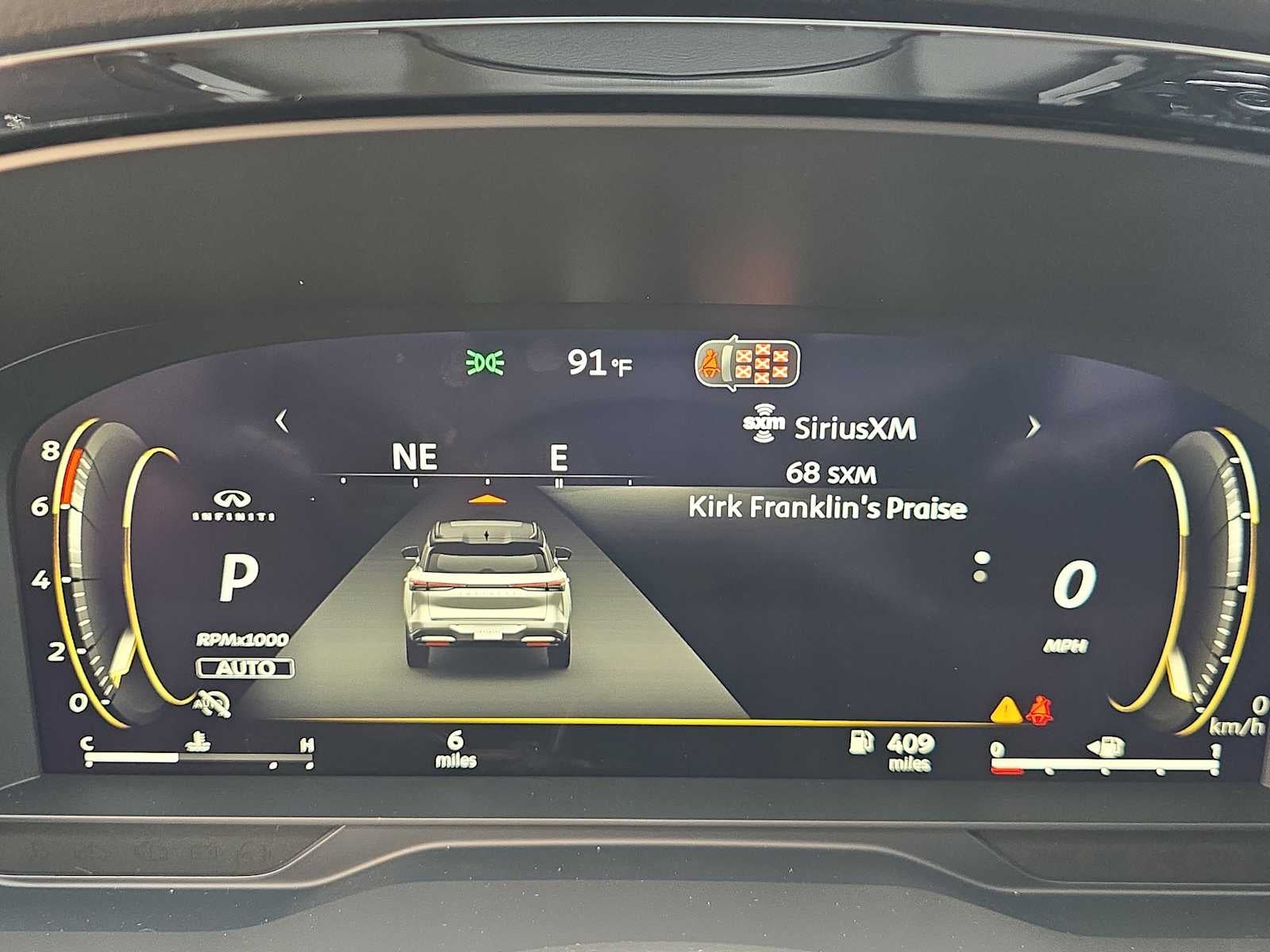 2027 INFINITI QX60 LUXE
