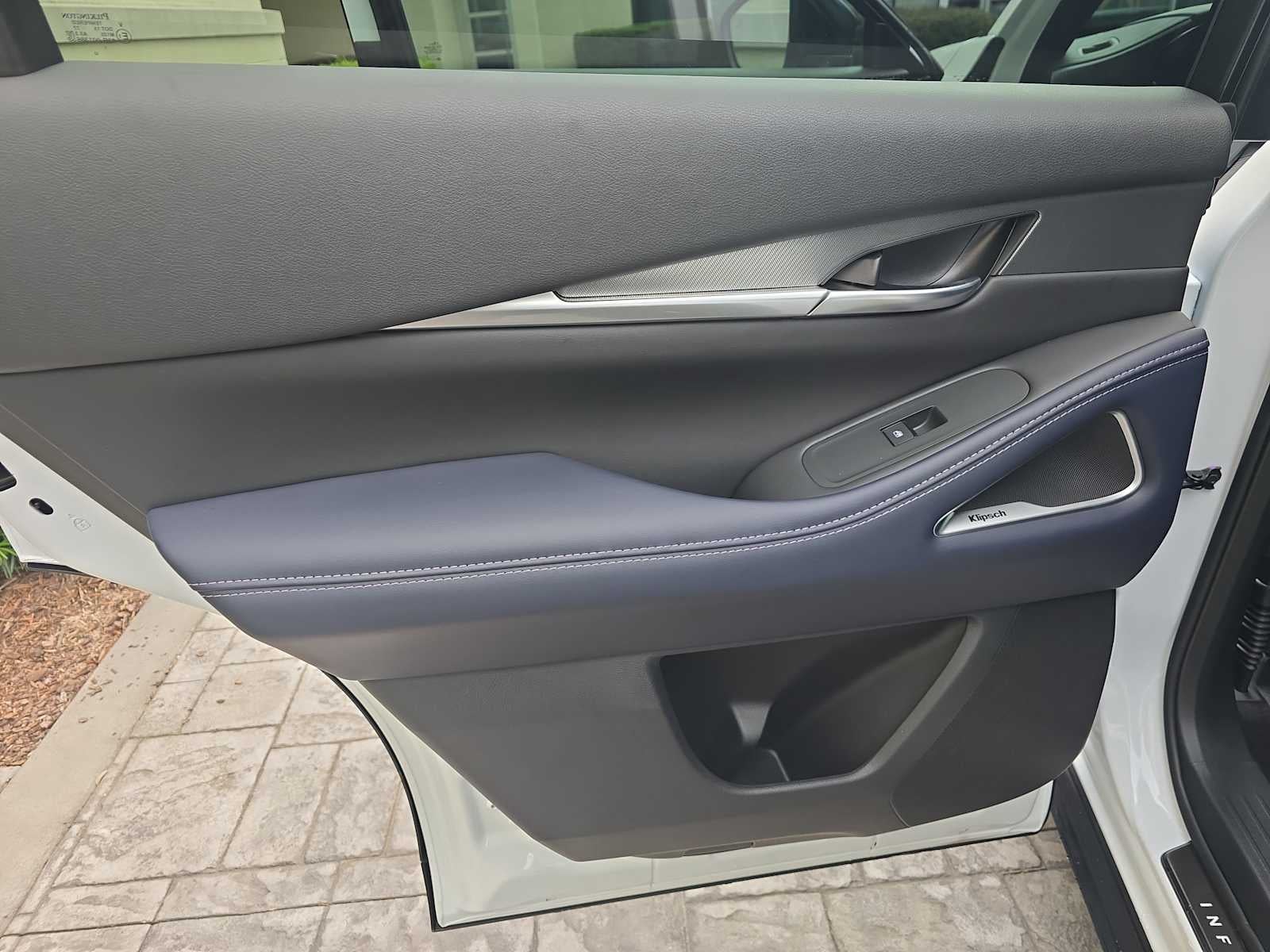 2027 INFINITI QX60 SPORT